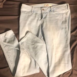 Light Wash Hollister Skinny Jeans